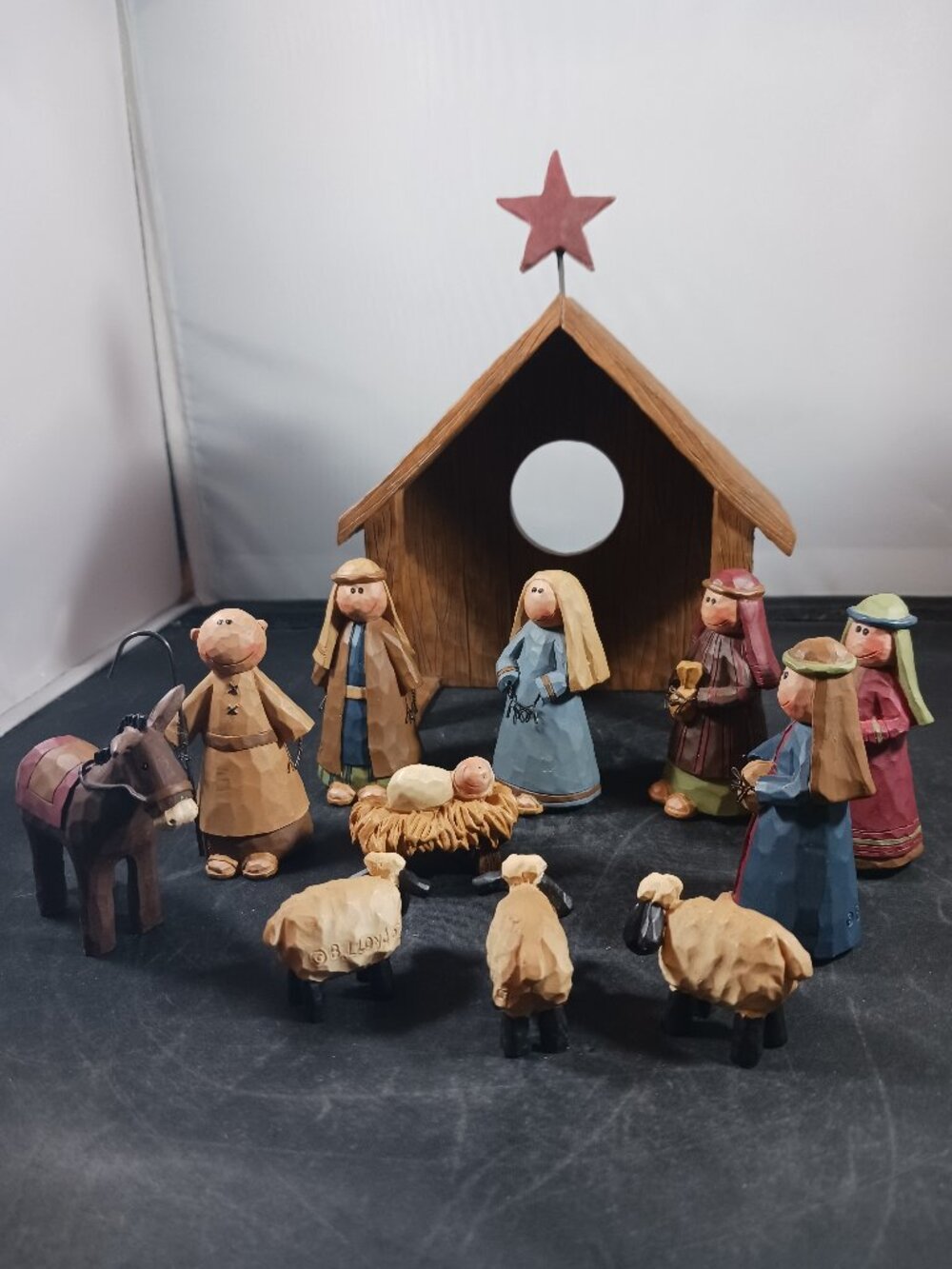 B. Lloyd Small Nativity Set 12 Piece Blossom Bucket With Box 2007